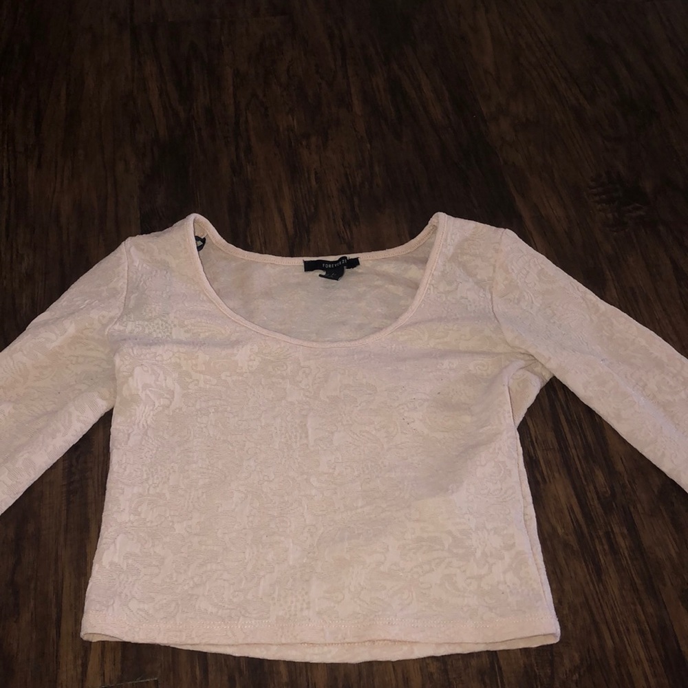 Long sleeve crop top